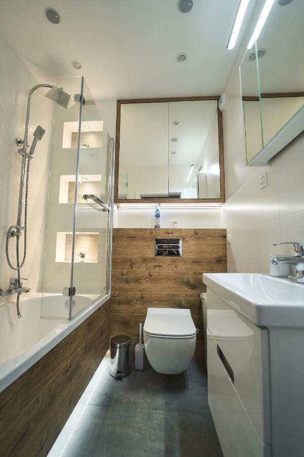 Apartament - Jacuzzi Rzeszow Exterior photo